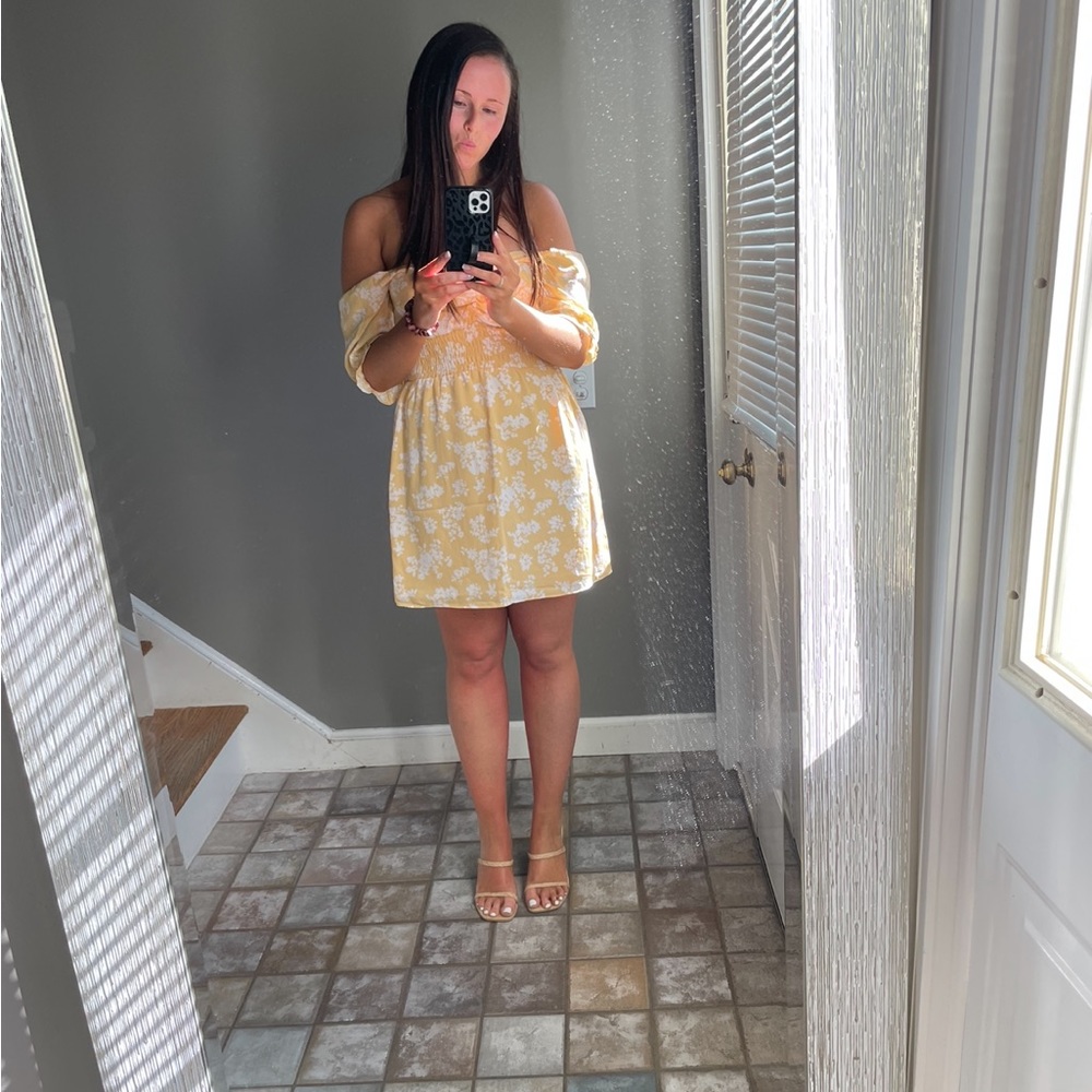 Abercrombie and Fitch yellow flower dress
